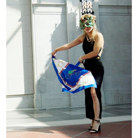 Equestrian Golden Stirrups Carriage Scarf Vintage Accessory - Picture 2 of 5